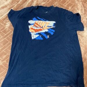 Navy blue women’s Nike t-shirt